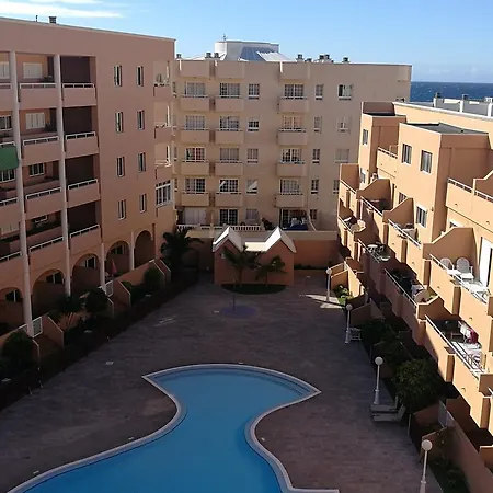 公寓 Marineda Pool View