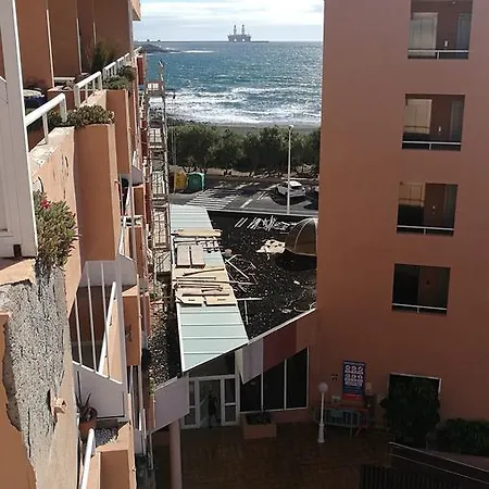 公寓 Marineda Pool View *