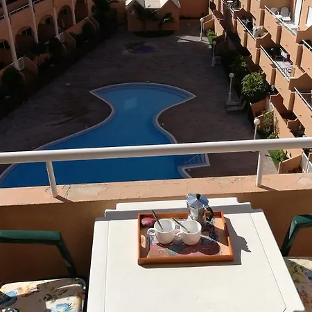 公寓 Marineda Pool View 厄尔梅达诺