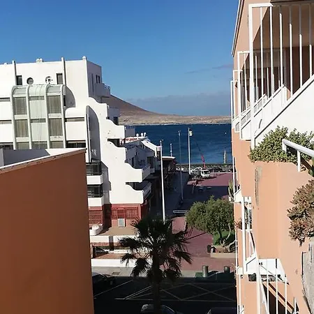 Marineda Pool View 公寓